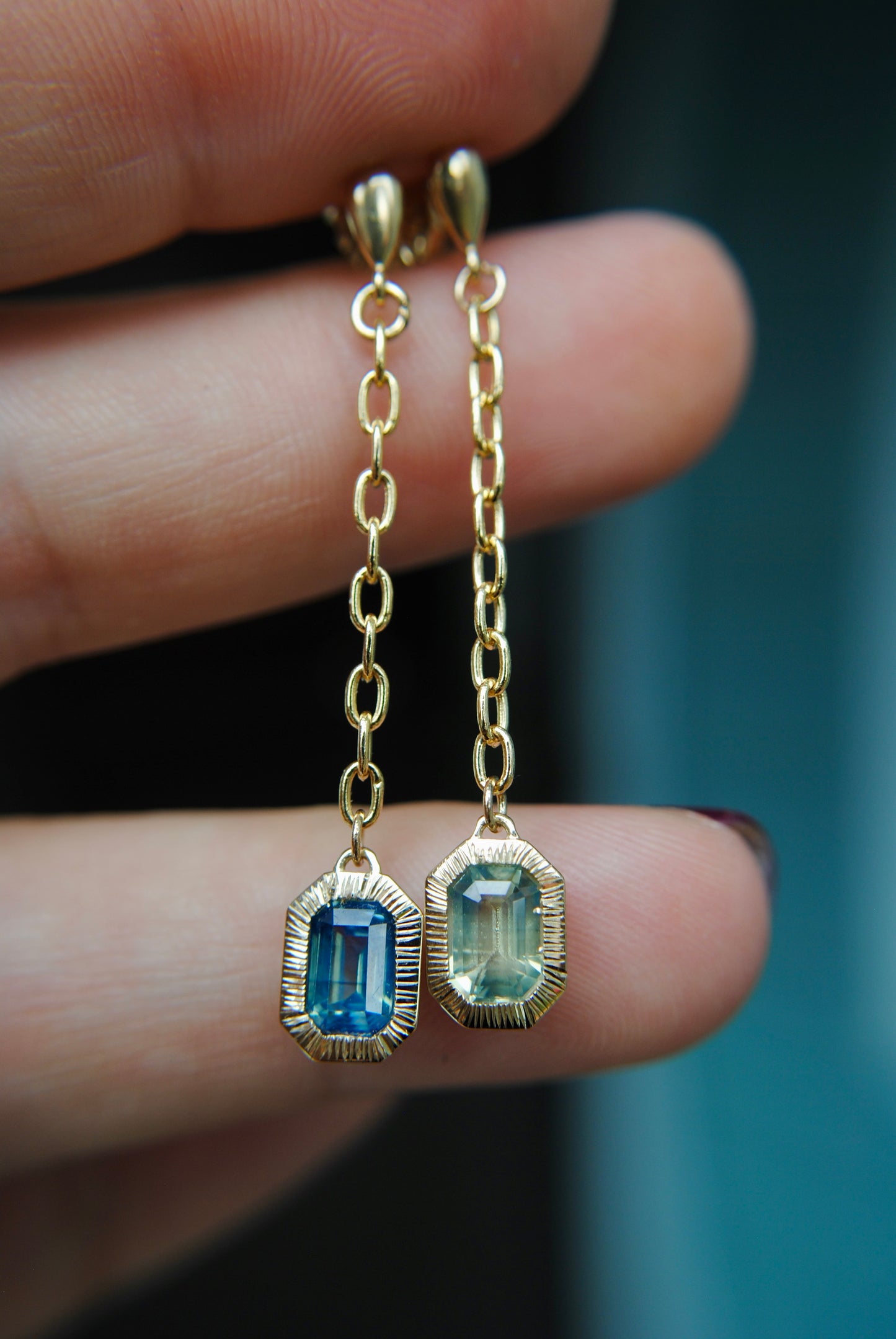 Mismatch Opalescent Sapphire Drop Engraved Earrings
