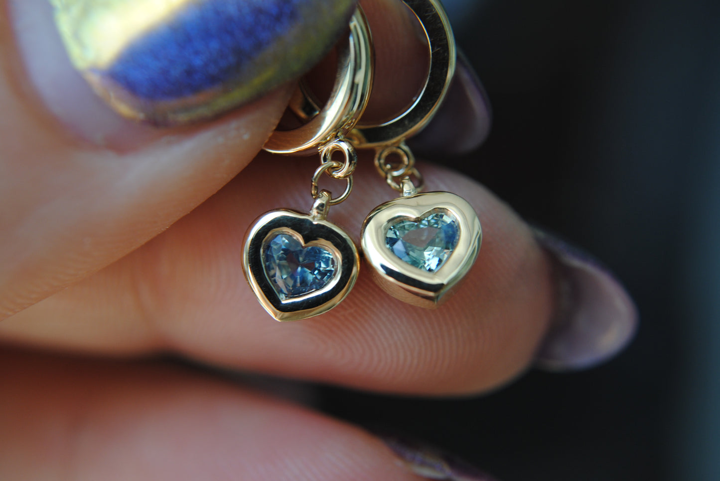 HEART SAPPHIRE HUGGIES
