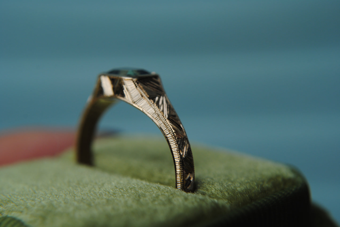 Engraved Siggy 1.27 carat teal sapphire