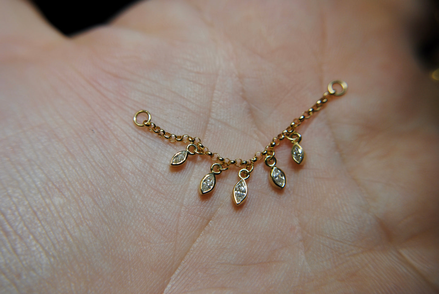 CONCH CHAIN - MARQUIS DIAMOND WATERFALL
