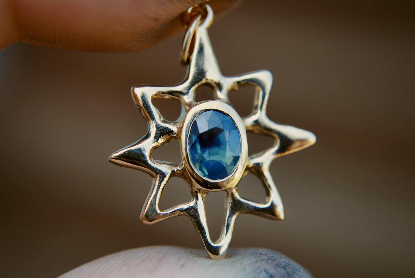 lucky star charm - blue opalescent sapphire