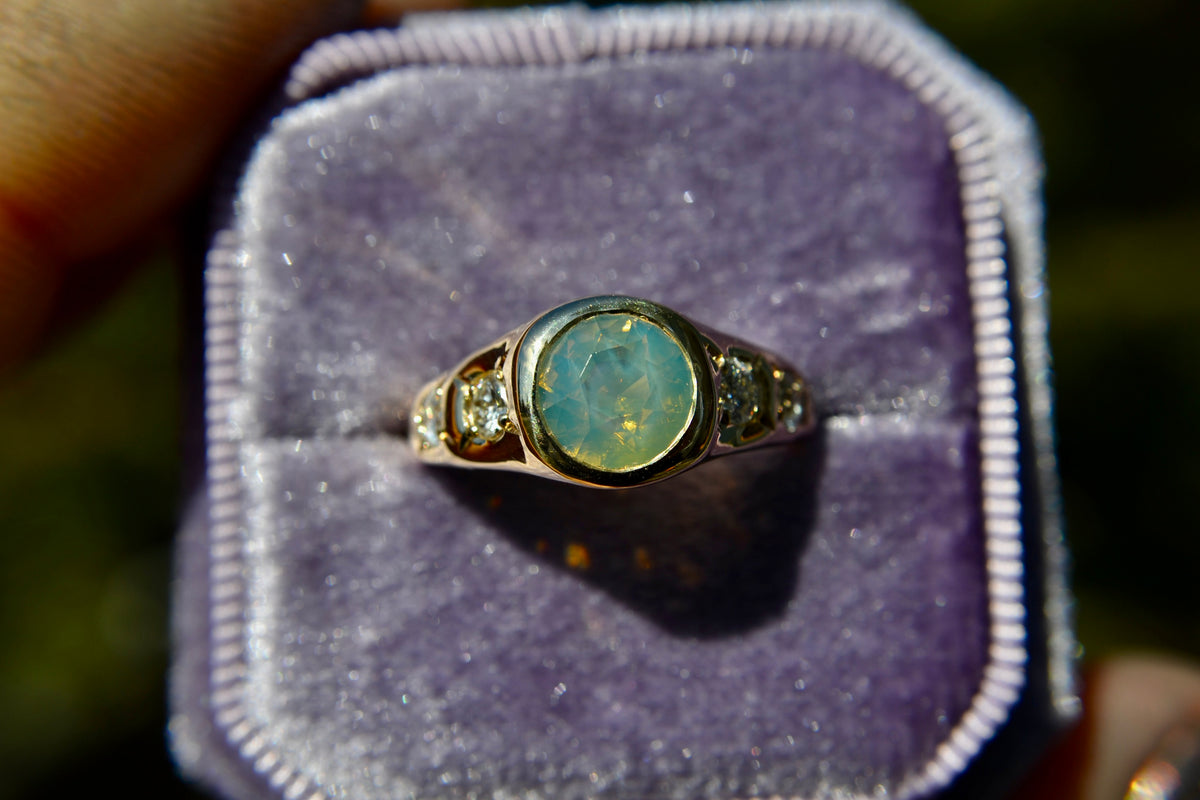 MOLTEN ORGANIC BEZEL RING - 1.75CT GLOWING SAPPHIRE AND OLD EUROPEAN CUT DIAMONDS