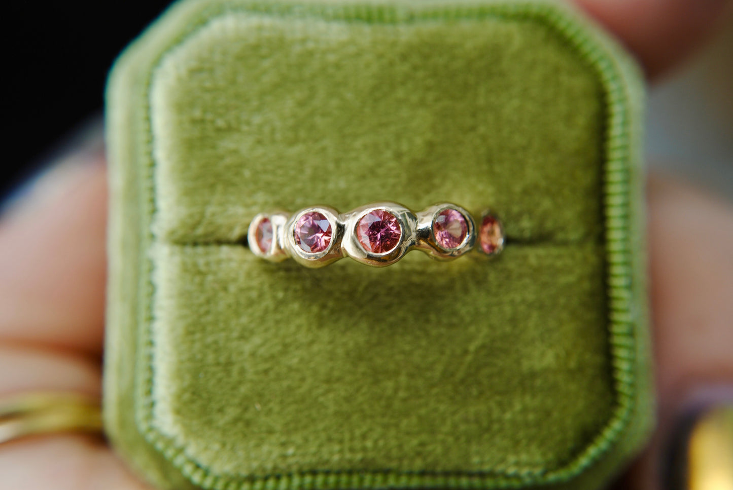 SPLENDOR - PADPARDASCHA SAPPHIRE RING