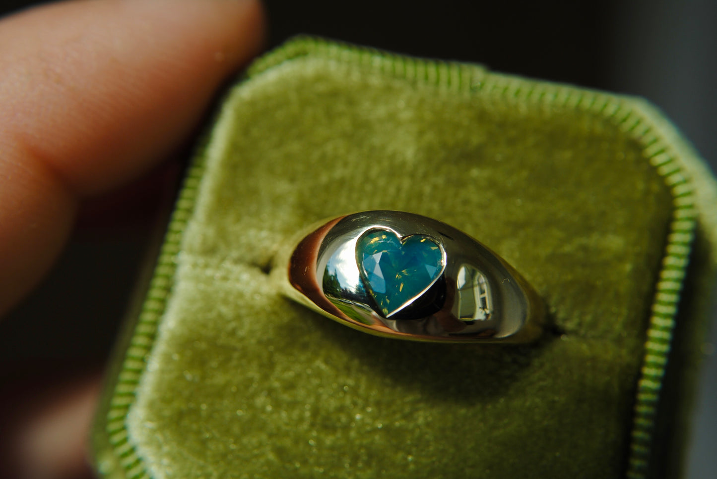 Heart Throb - Teal Opalescent Sapphire Heart Bombe Ring