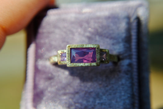 1 carat Opalescent Sapphire + Princess cut Sapphire PARTY Ring